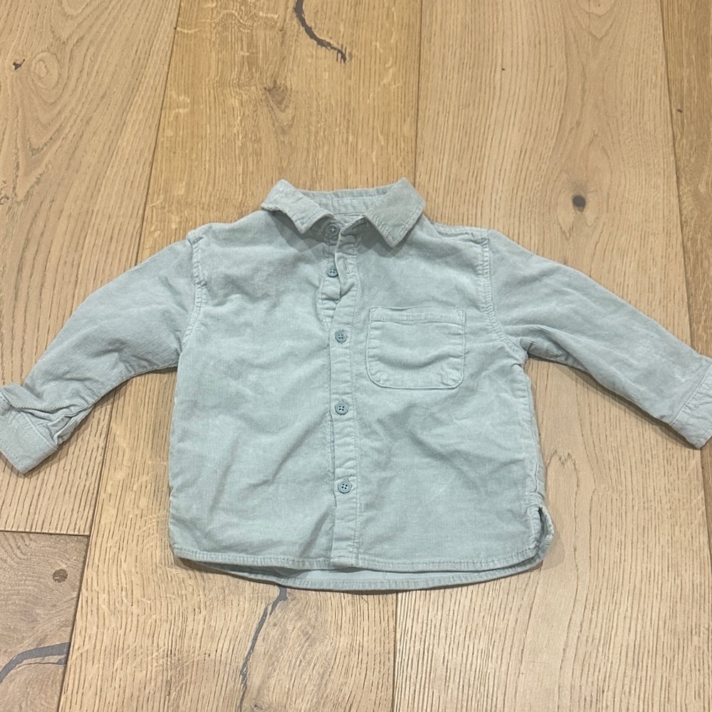 Zara Kids sage green Gray Button-Up Shirt 12/18m corduroy